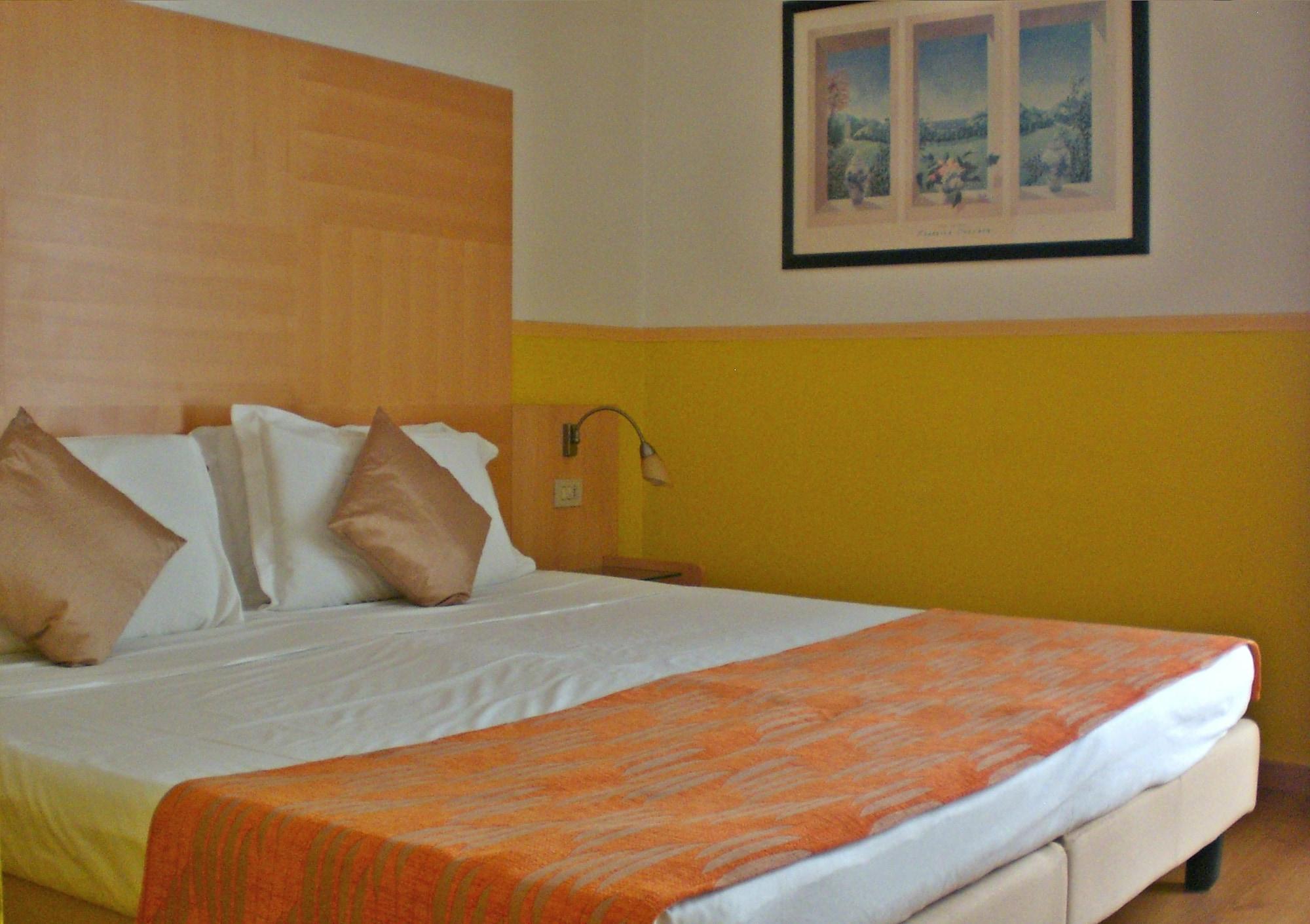 Hotel Floris Mogliano Veneto Kültér fotó
